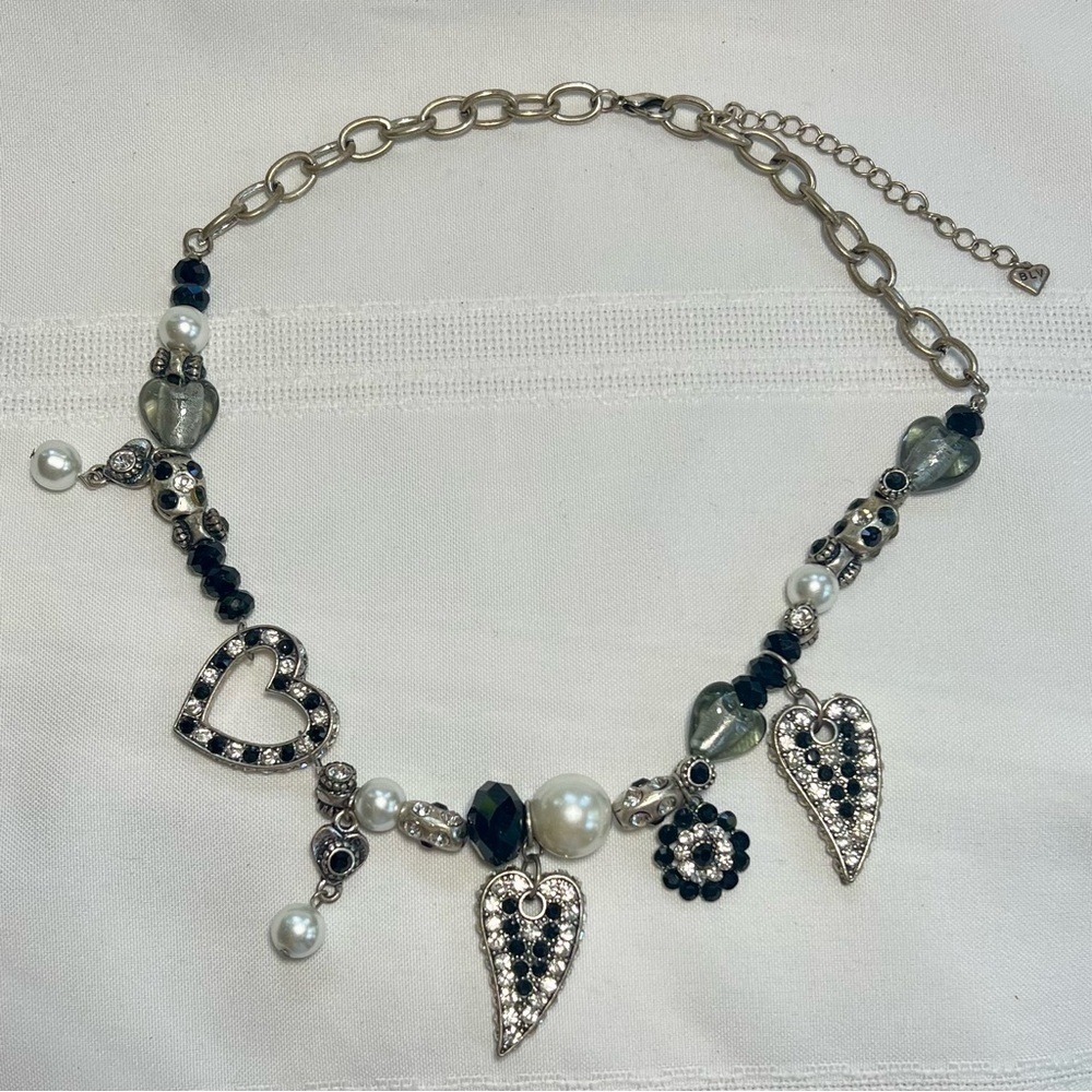BLV Chunky‎ Chrm Necklace Pearl Beads Blk Wht Slvr EUC - Picture 6 of 9
